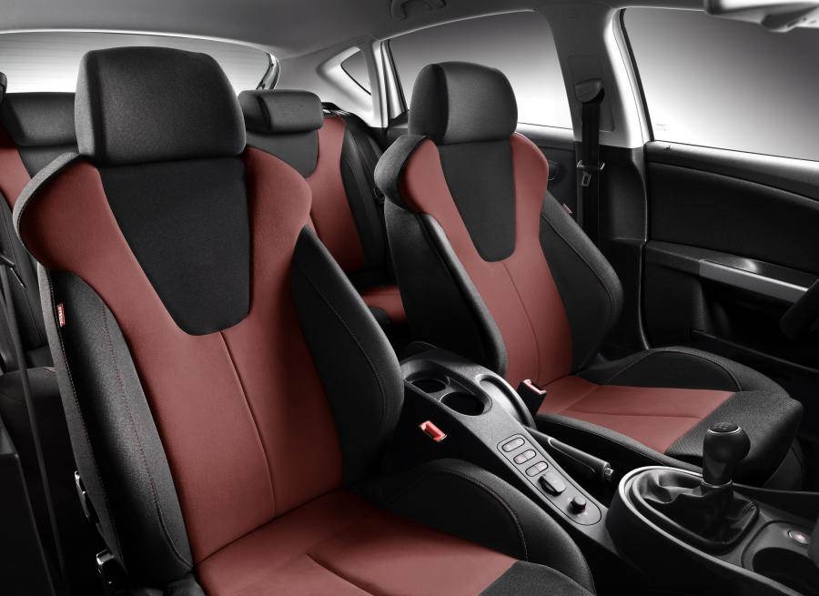  Seat Leon 2009 года  (фото 22 из 104)